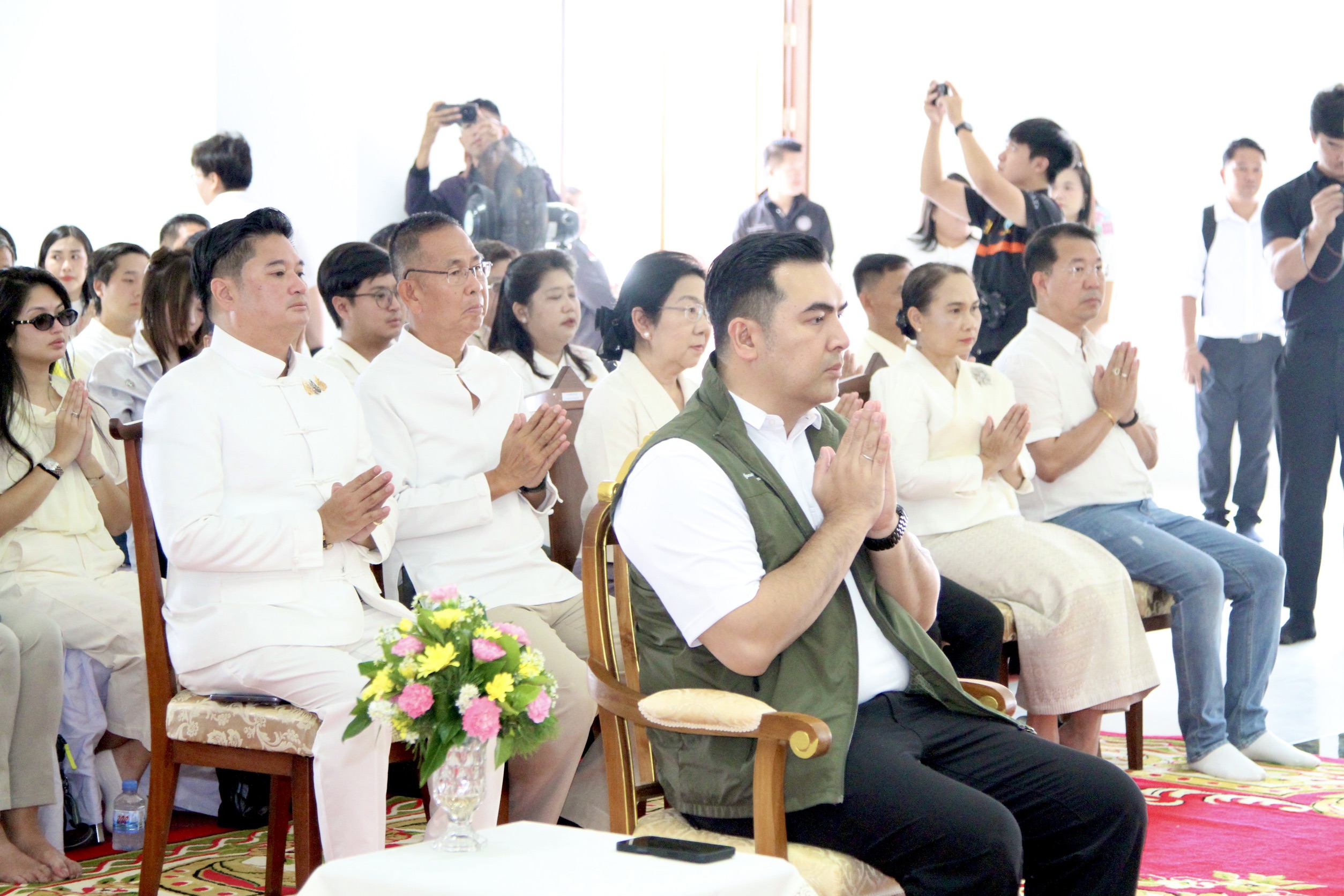 title - รองเลขาธิการ ส.ป.ก. ร่วมคณะ รมช.เกษตรฯ ทำบุญงานพืชสวนโลก พร้อมลงพื้นที่ตรวจเยี่ยม ส.ป.ก.อุดรธานี